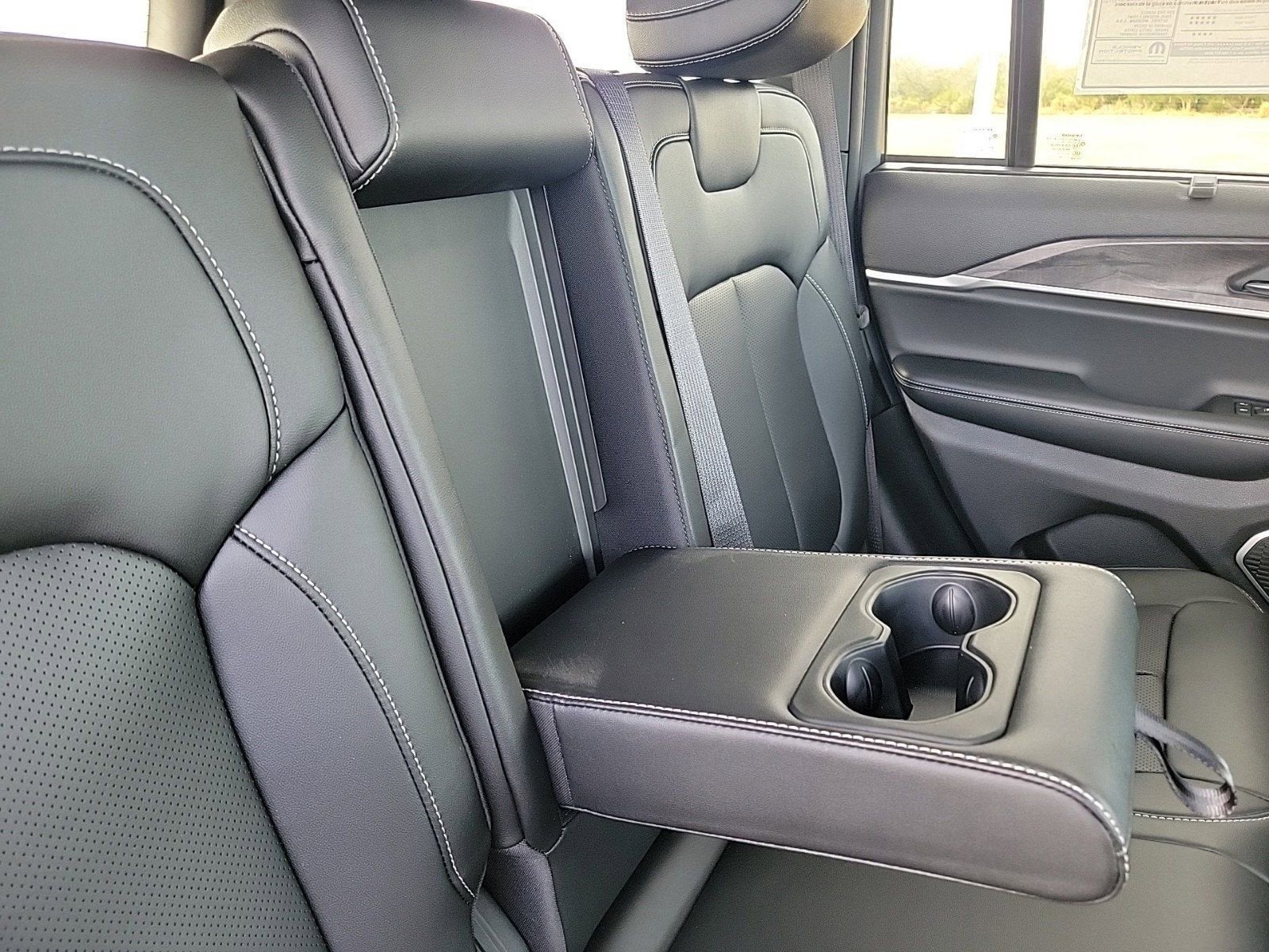 2025 Jeep Grand Cherokee 4xe Anniversary Edition