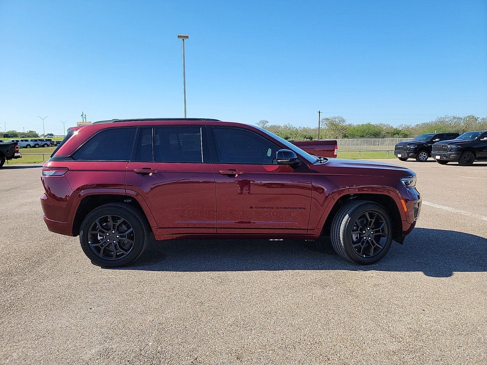 2025 Jeep Grand Cherokee 4xe Anniversary Edition