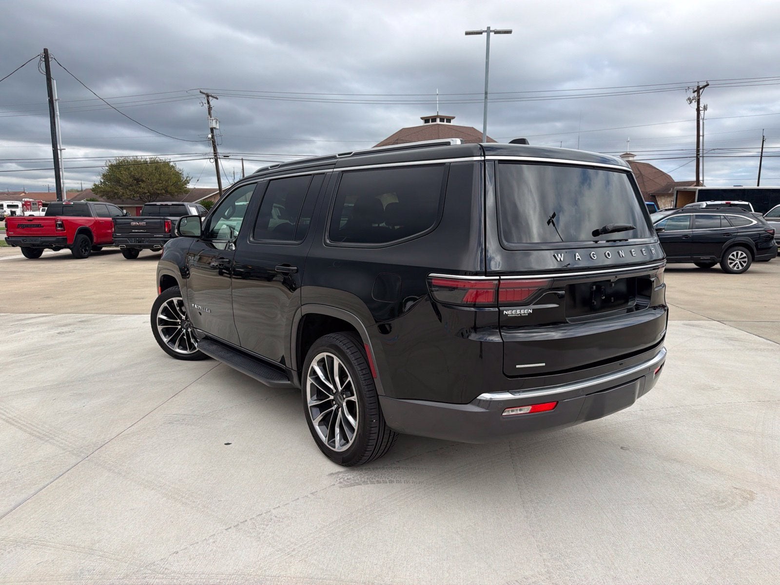 2022 Jeep Wagoneer Series II
