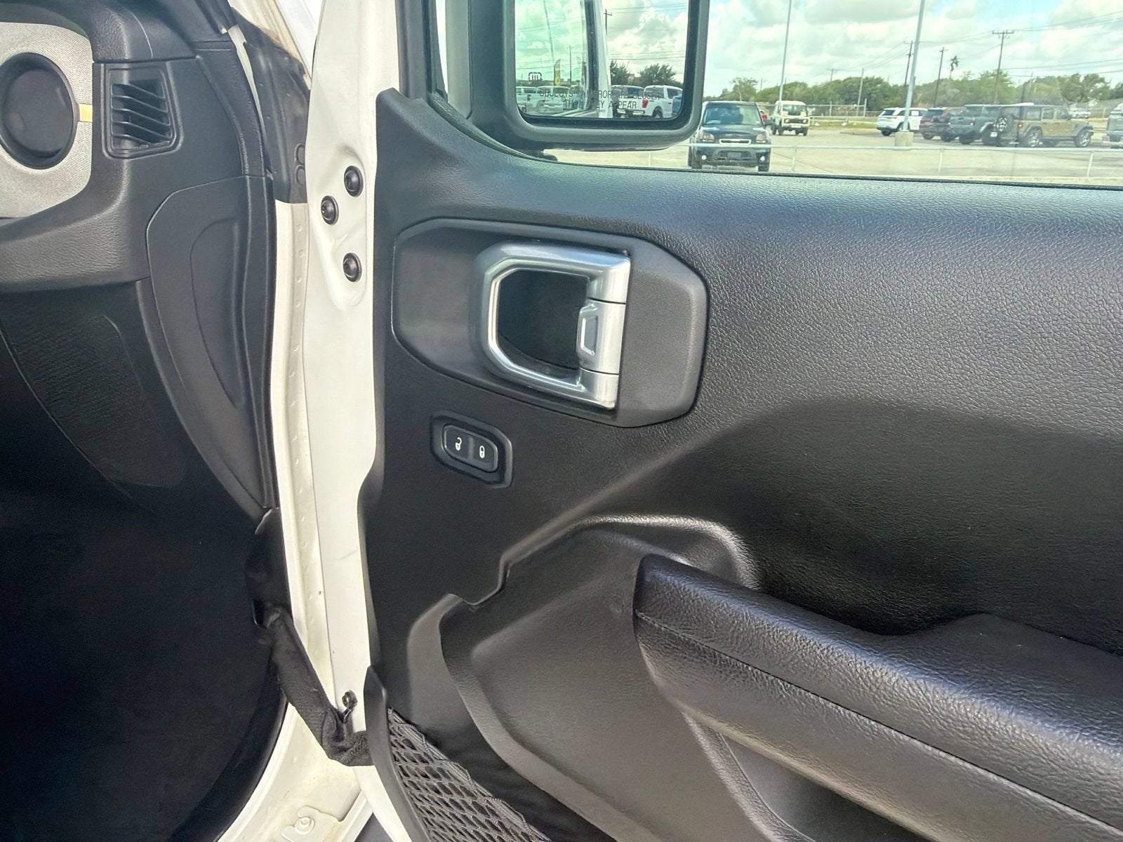 2024 Jeep Gladiator Sport