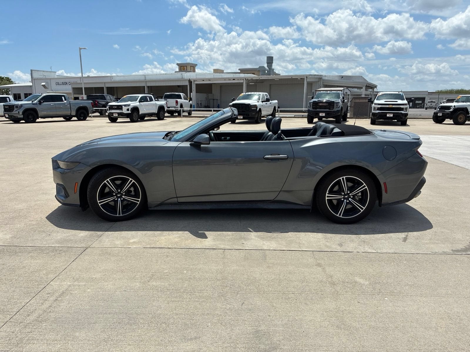 2025 Ford Mustang EcoBoost