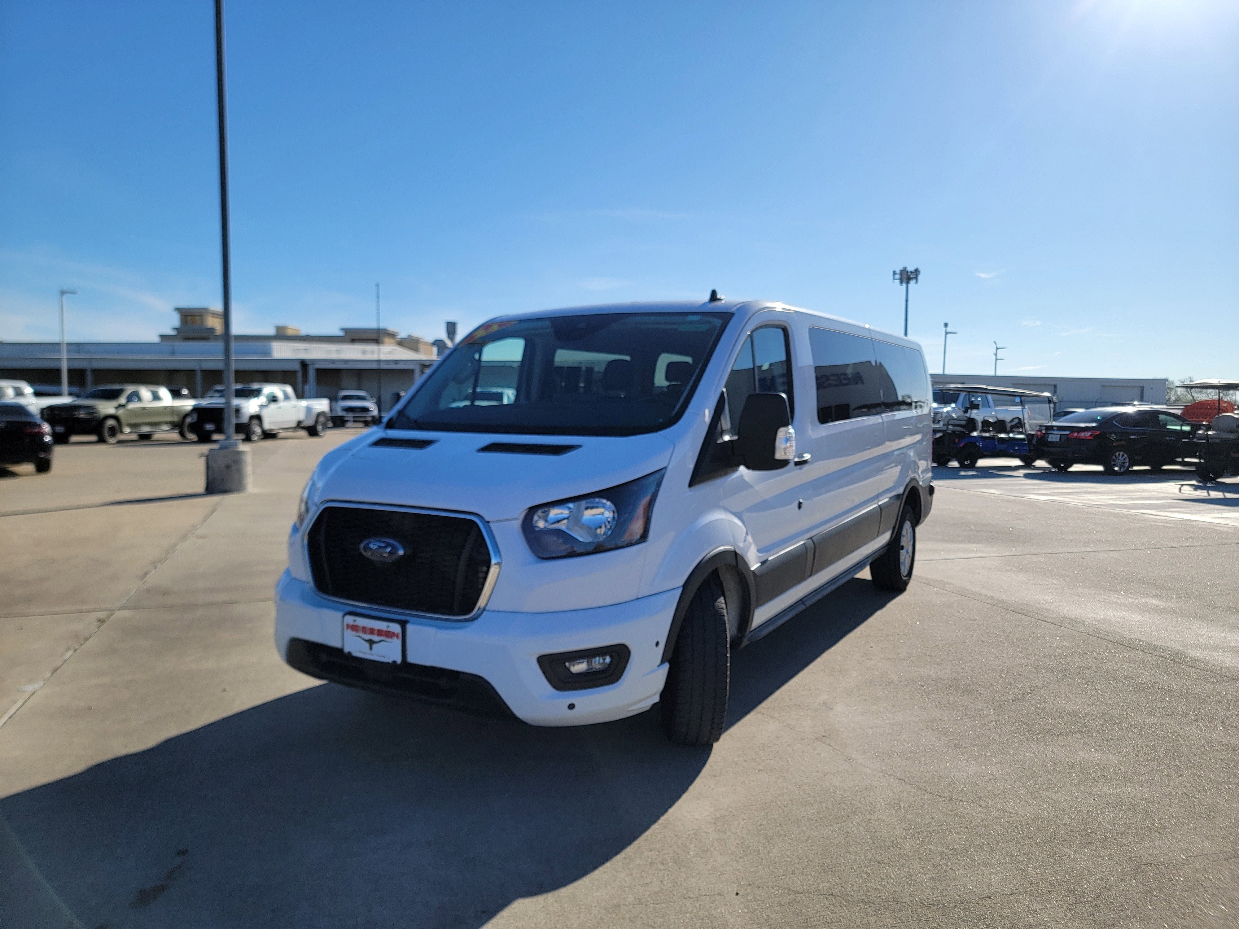 2024 Ford Transit Passenger Wagon XL