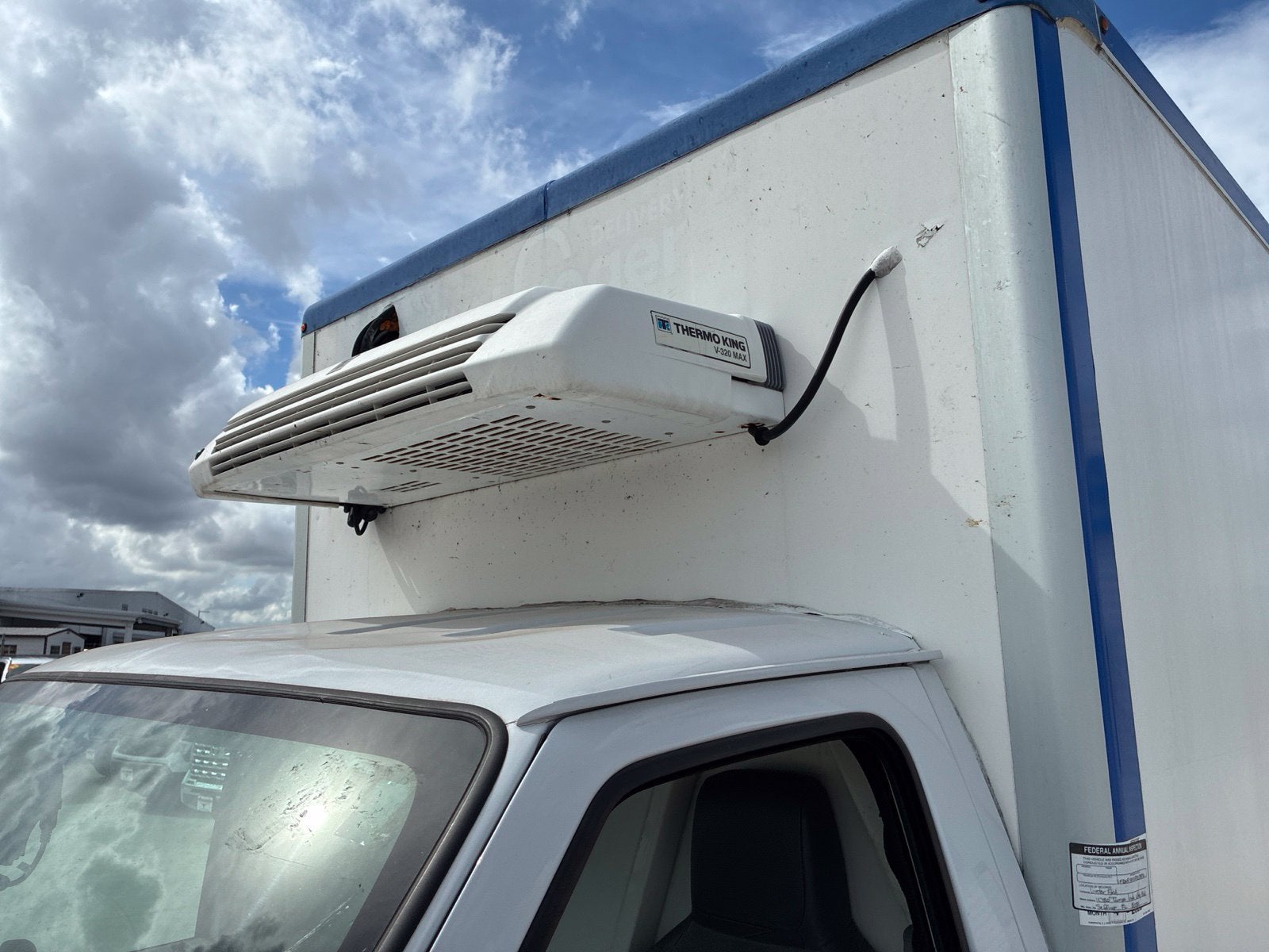 2023 FORD TRUCK E-SERIES CUTAWA Base