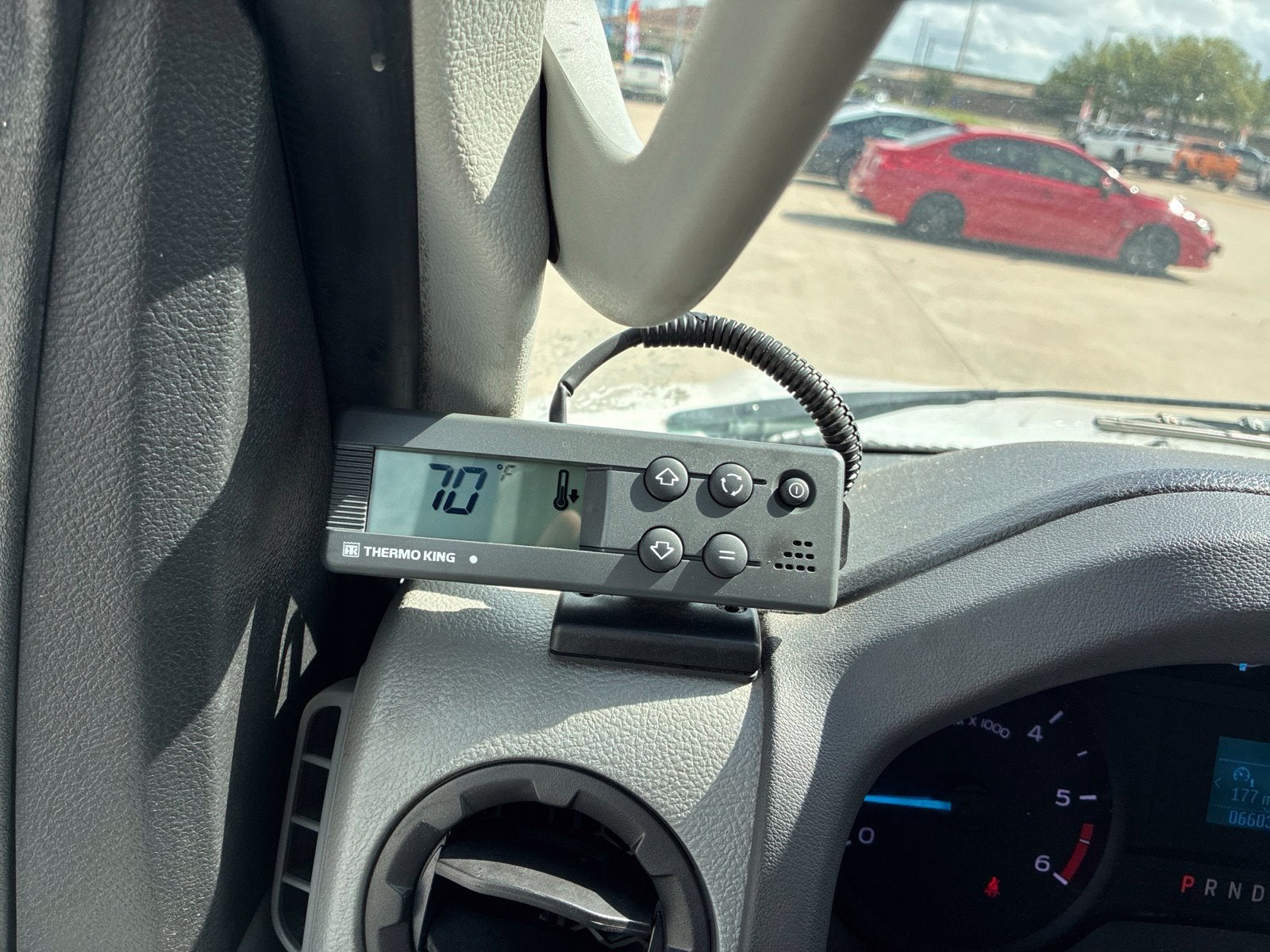 2024 FORD TRUCK E-SERIES CUTAWA Base