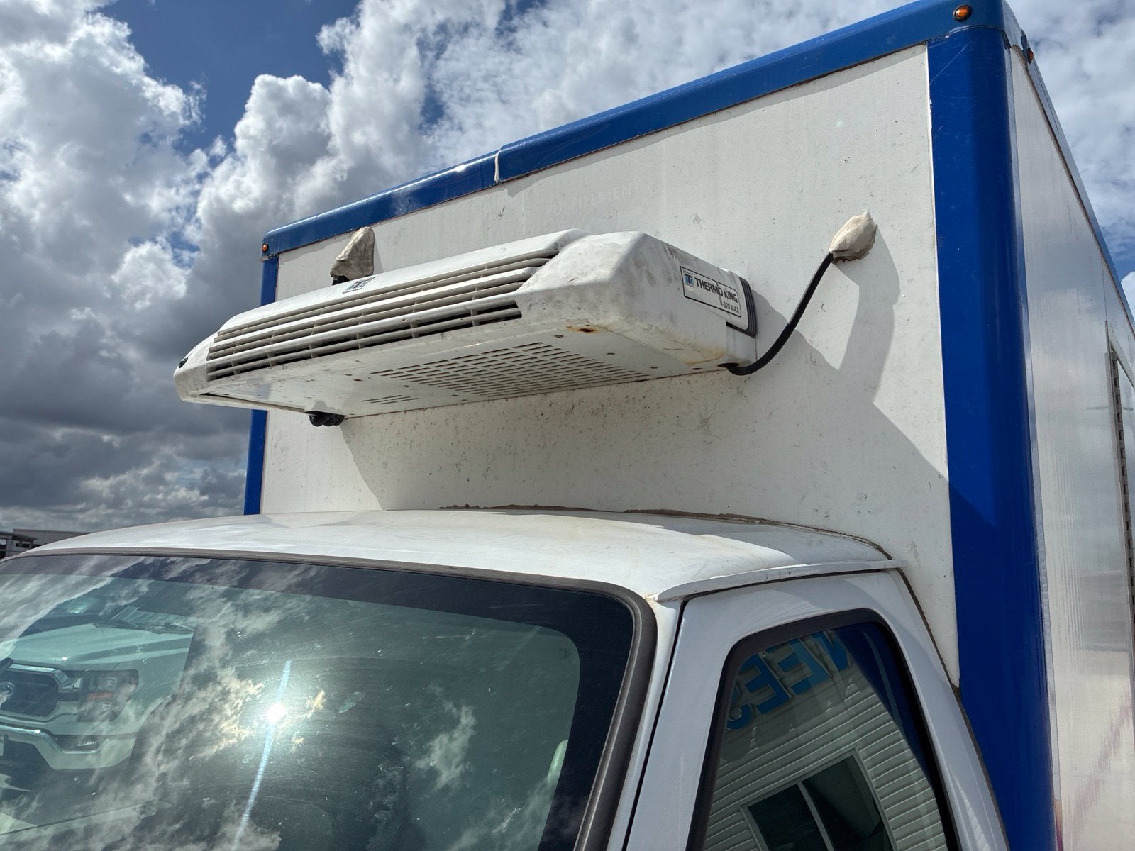 2024 FORD TRUCK E-SERIES CUTAWA Base