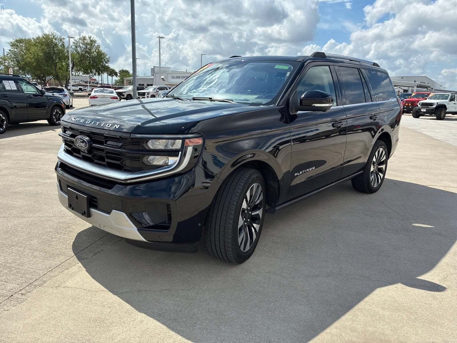2025 Ford Expedition Platinum
