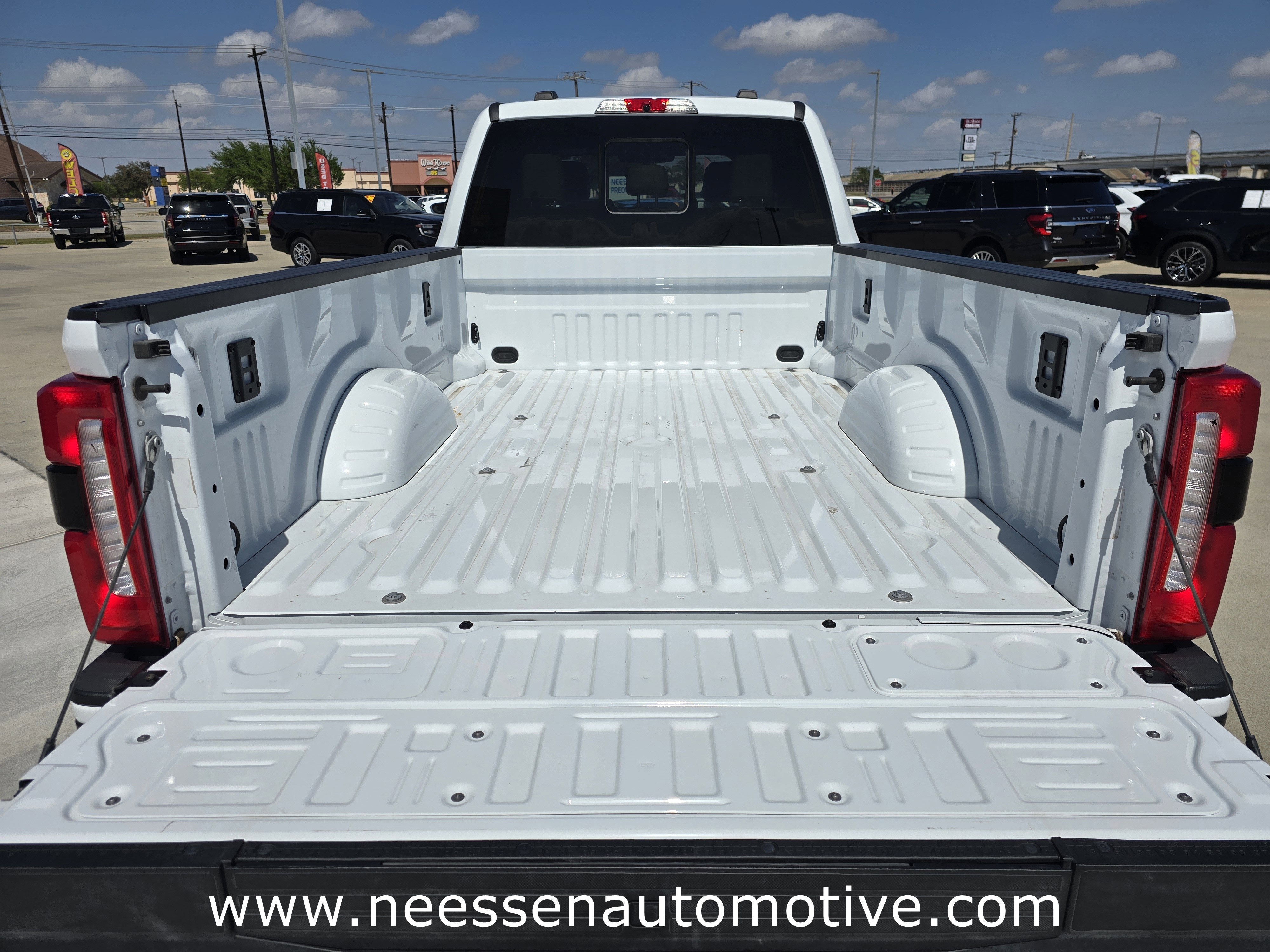 2024 Ford Super Duty F-350 SRW XL