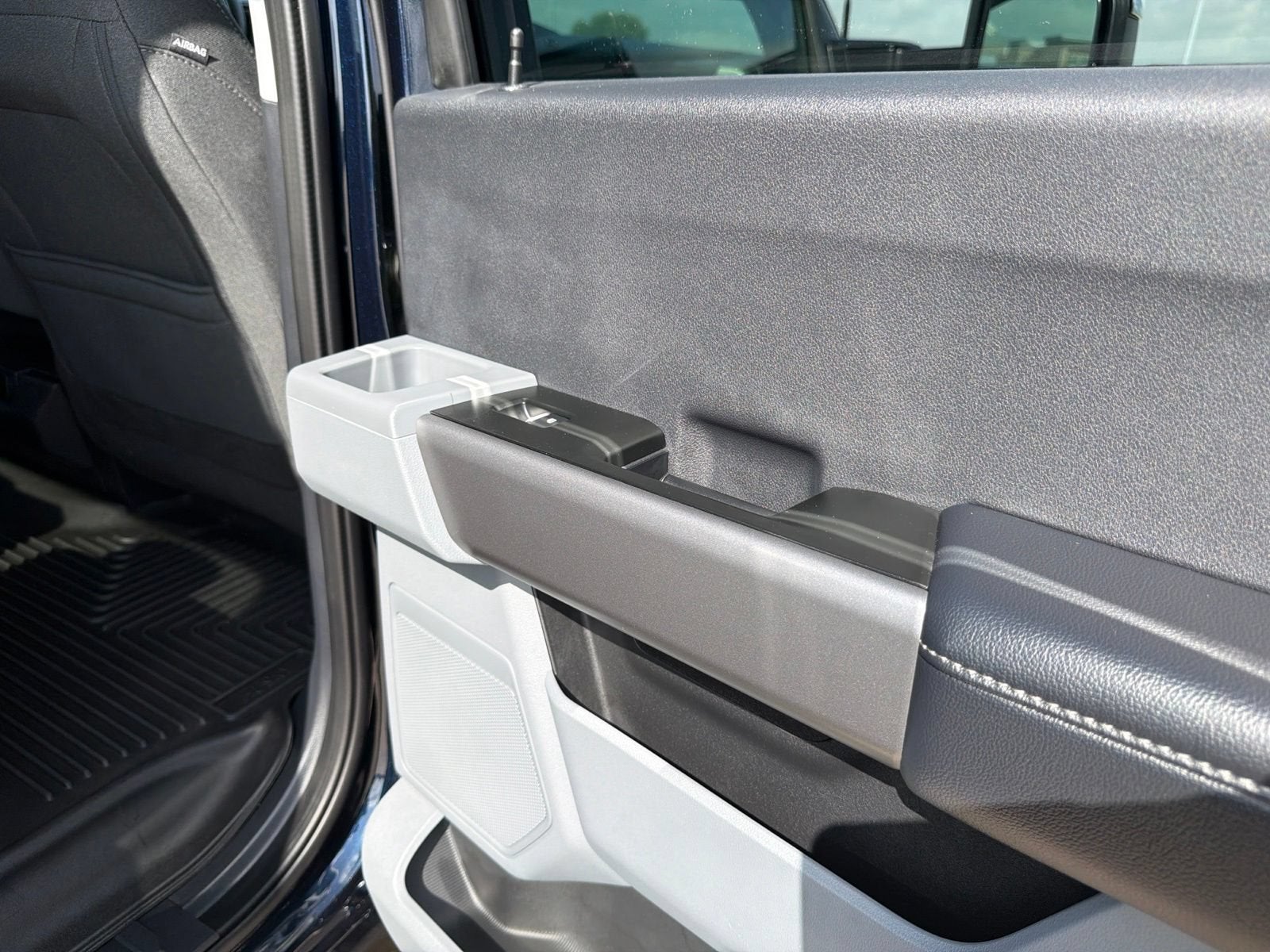 2025 Ford Super Duty F-350 DRW XLT