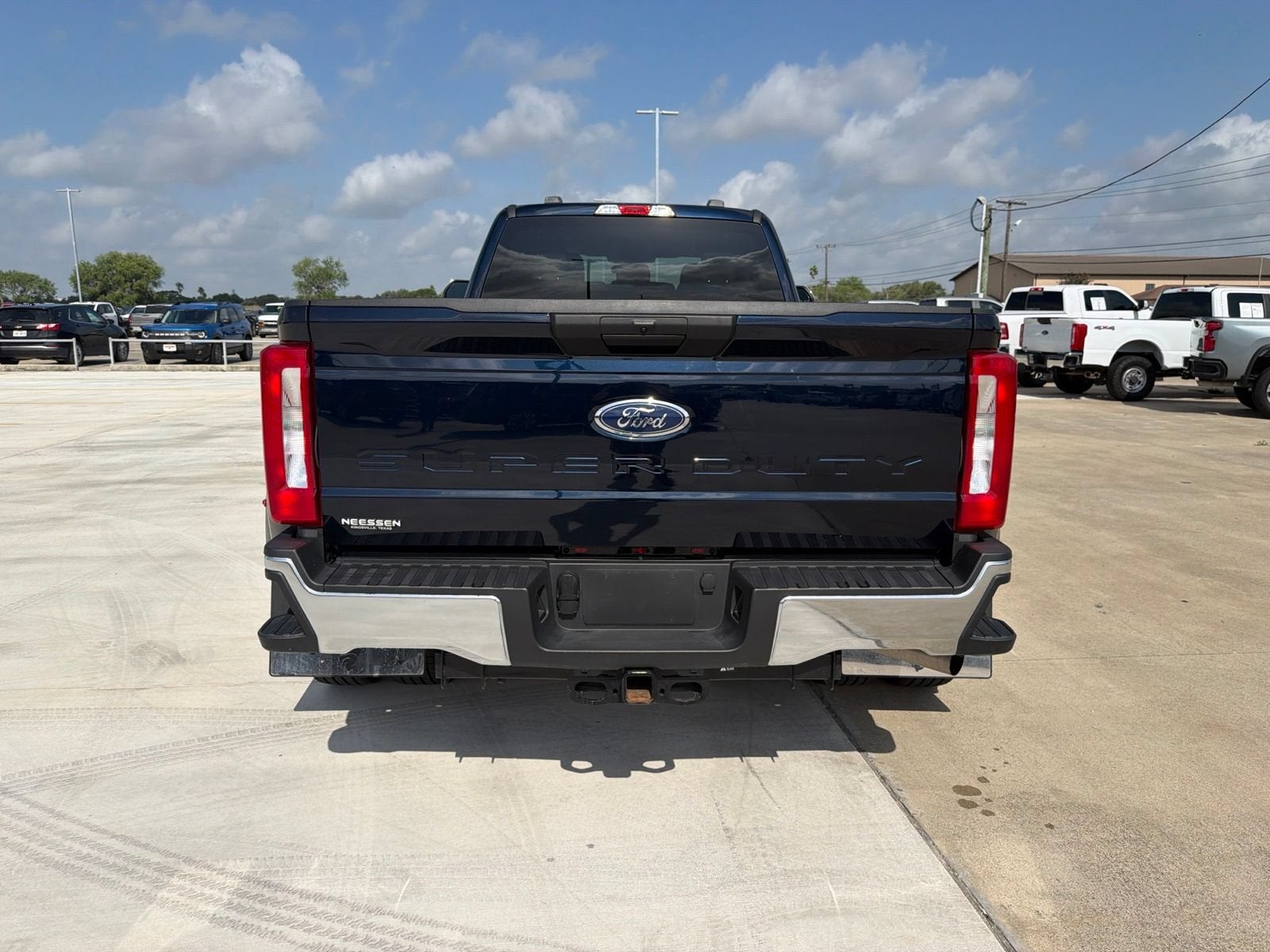 2025 Ford Super Duty F-350 DRW XLT