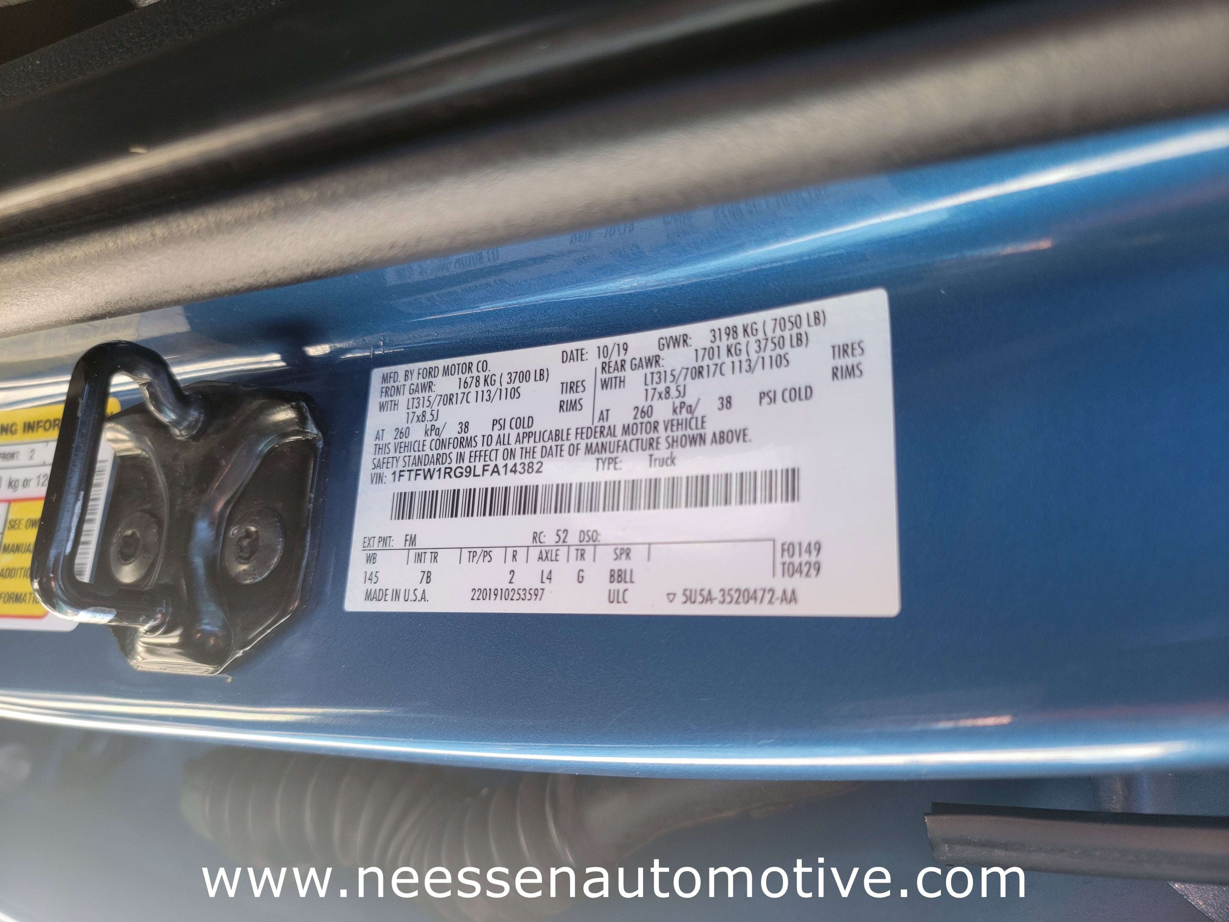 2020 Ford F-150 Raptor