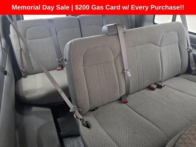 2025 Chevrolet Express Passenger 1LT