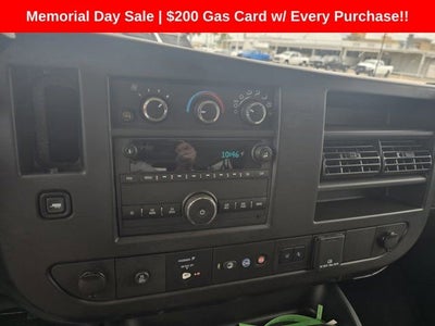 2025 Chevrolet Express Passenger 1LT