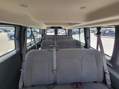 2025 Chevrolet Express Passenger 1LT