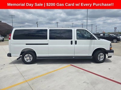 2025 Chevrolet Express Passenger 1LT