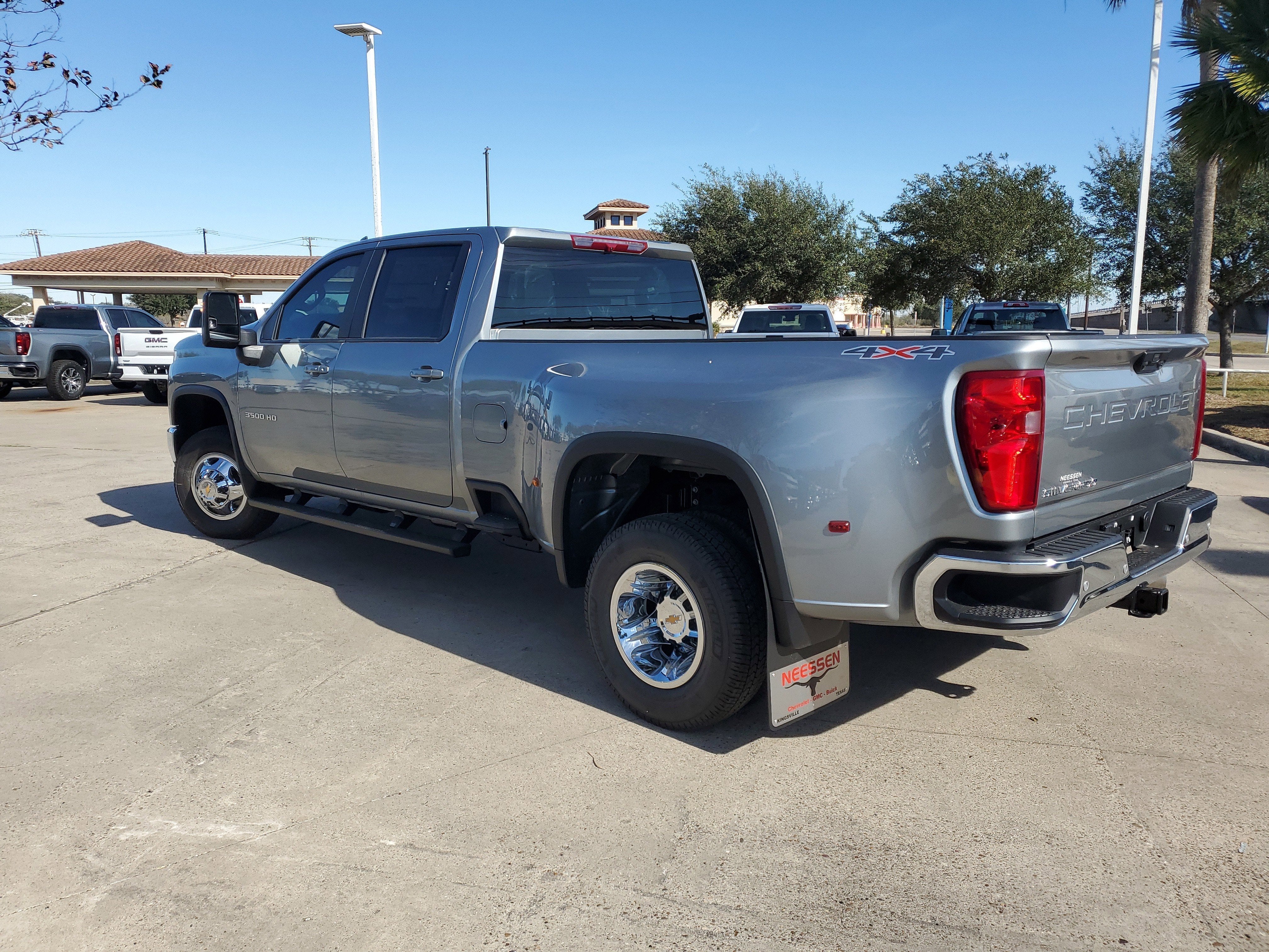 2026 Chevrolet Silverado 3500 HD LT DRW