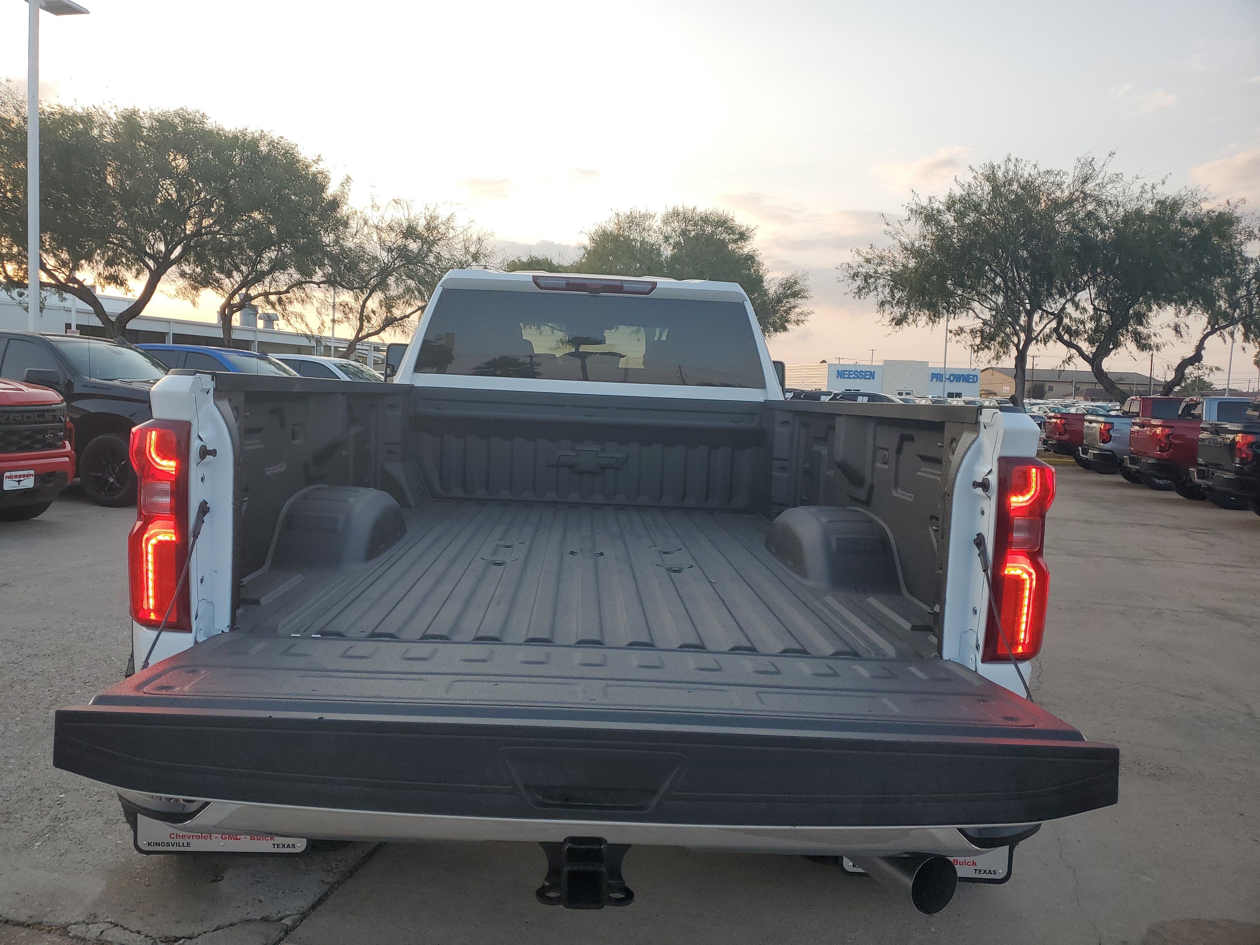 2026 Chevrolet Silverado 3500 HD LT DRW