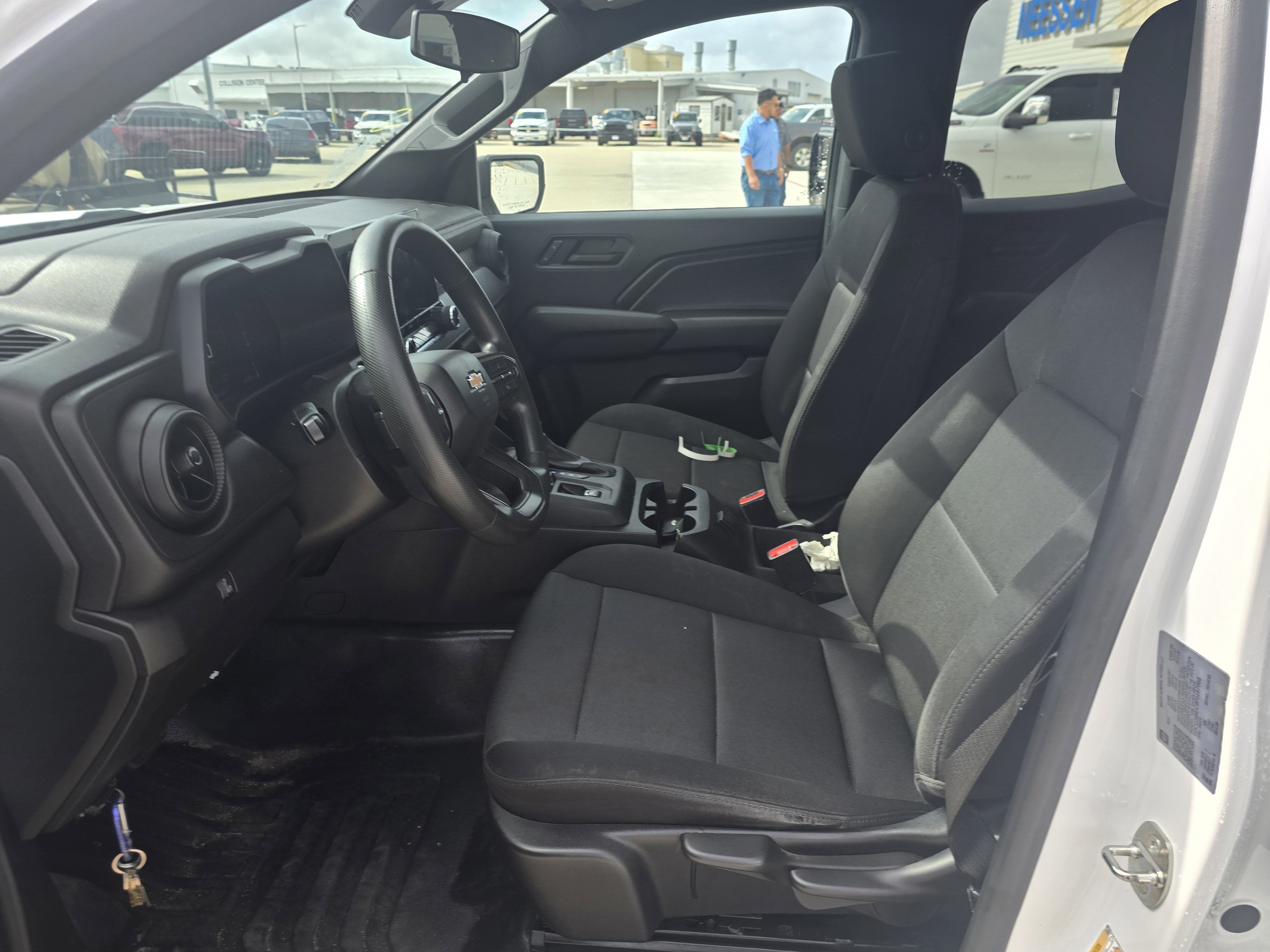 2023 Chevrolet Colorado WT