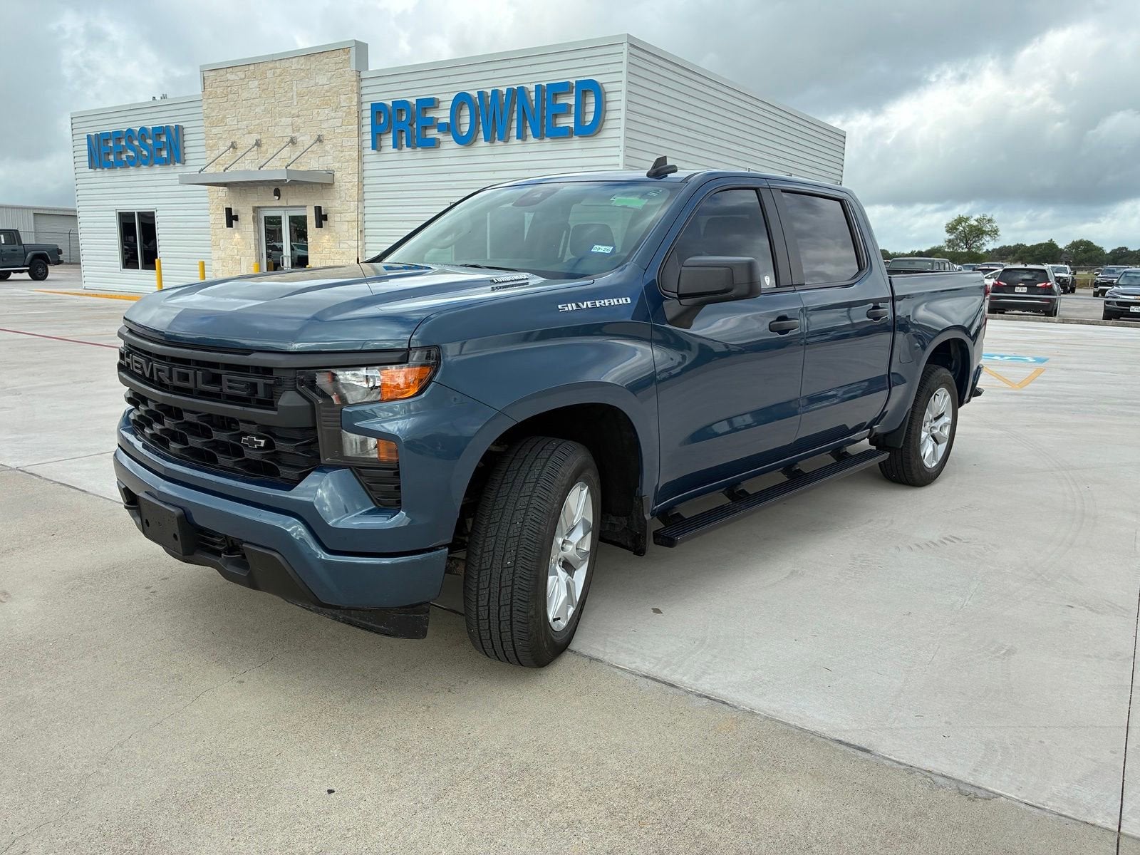 2024 Chevrolet Silverado 1500 Custom
