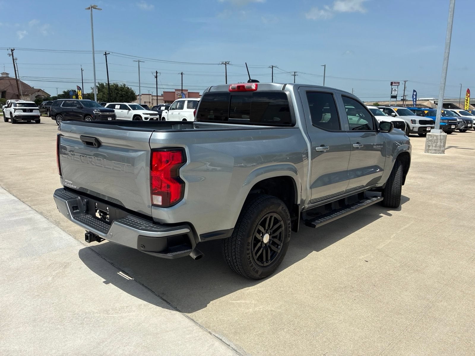 2025 Chevrolet Colorado WT/LT