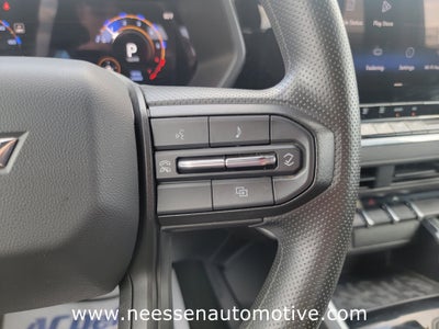 2025 Chevrolet Colorado WT/LT