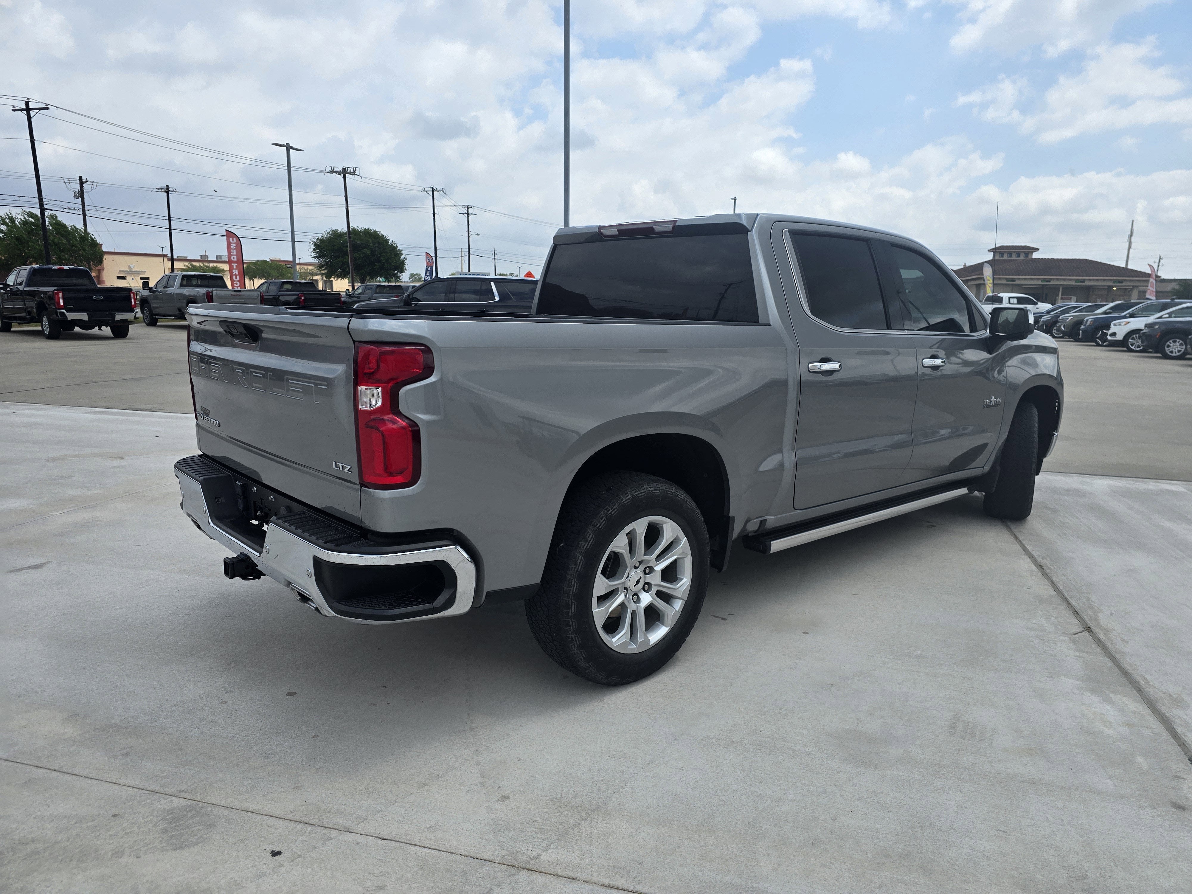 2023 Chevrolet Silverado 1500 LTZ