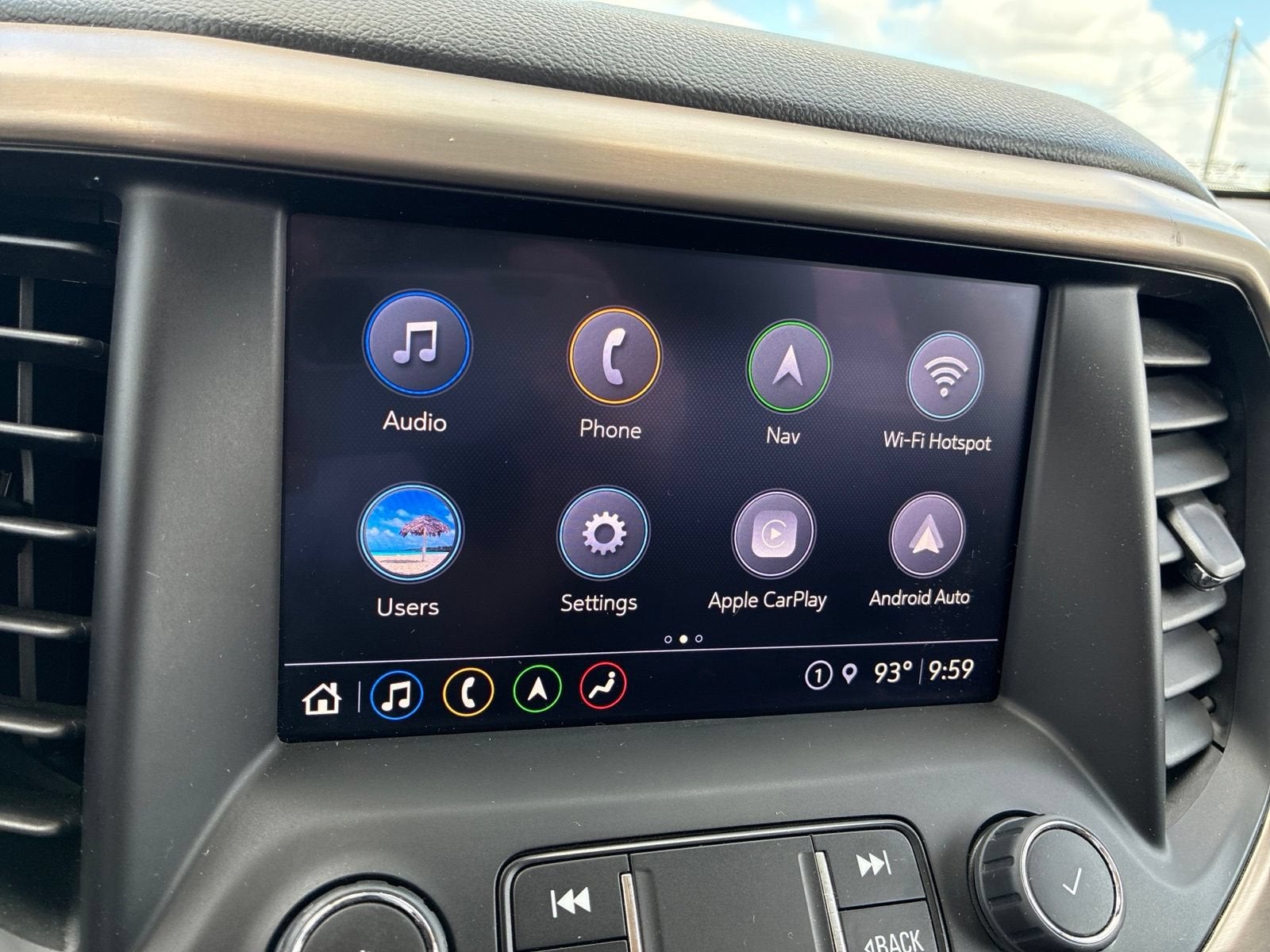 2023 GMC Acadia Denali