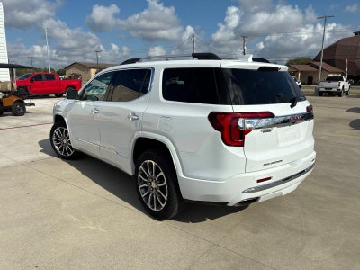 2023 GMC Acadia Denali