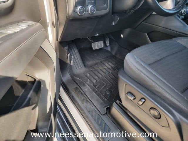 2022 GMC Yukon SLE