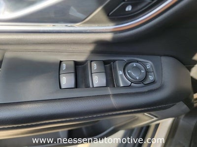 2022 GMC Yukon SLE