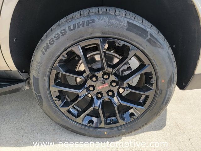 2022 GMC Yukon SLE
