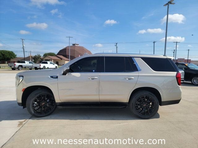 2022 GMC Yukon SLE