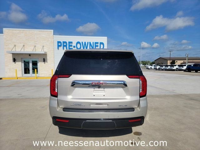 2022 GMC Yukon SLE