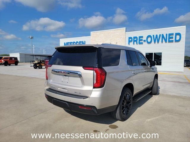 2022 GMC Yukon SLE
