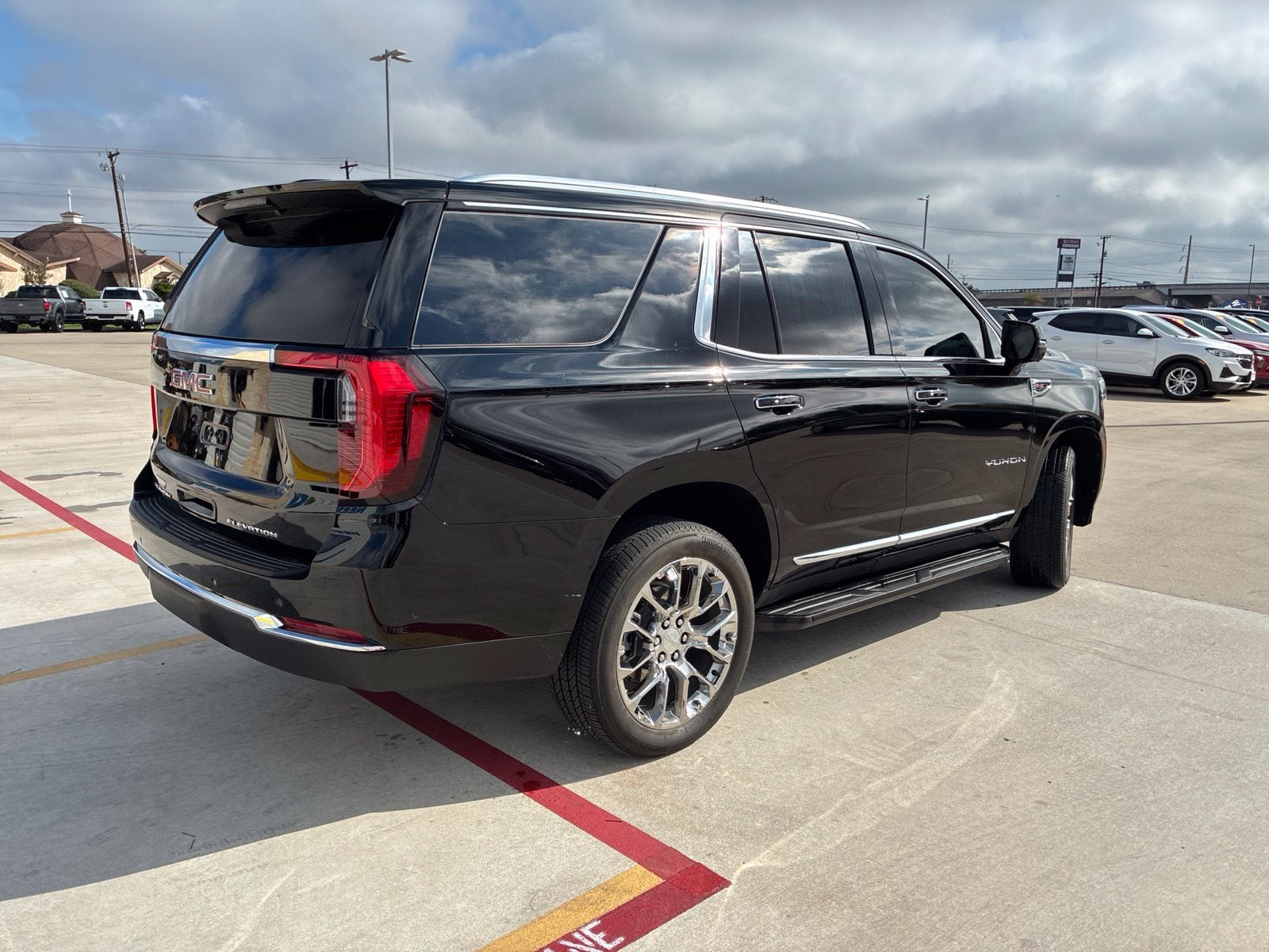 2026 GMC Yukon Elevation
