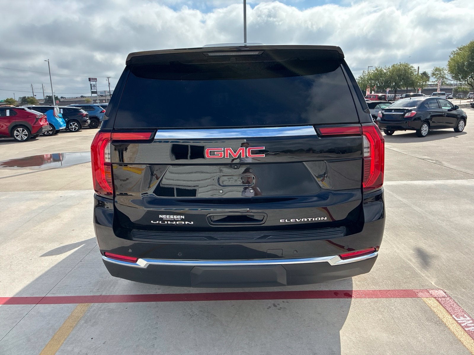 2026 GMC Yukon Elevation