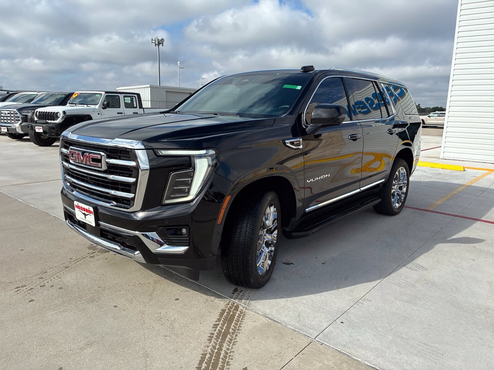 2026 GMC Yukon Elevation