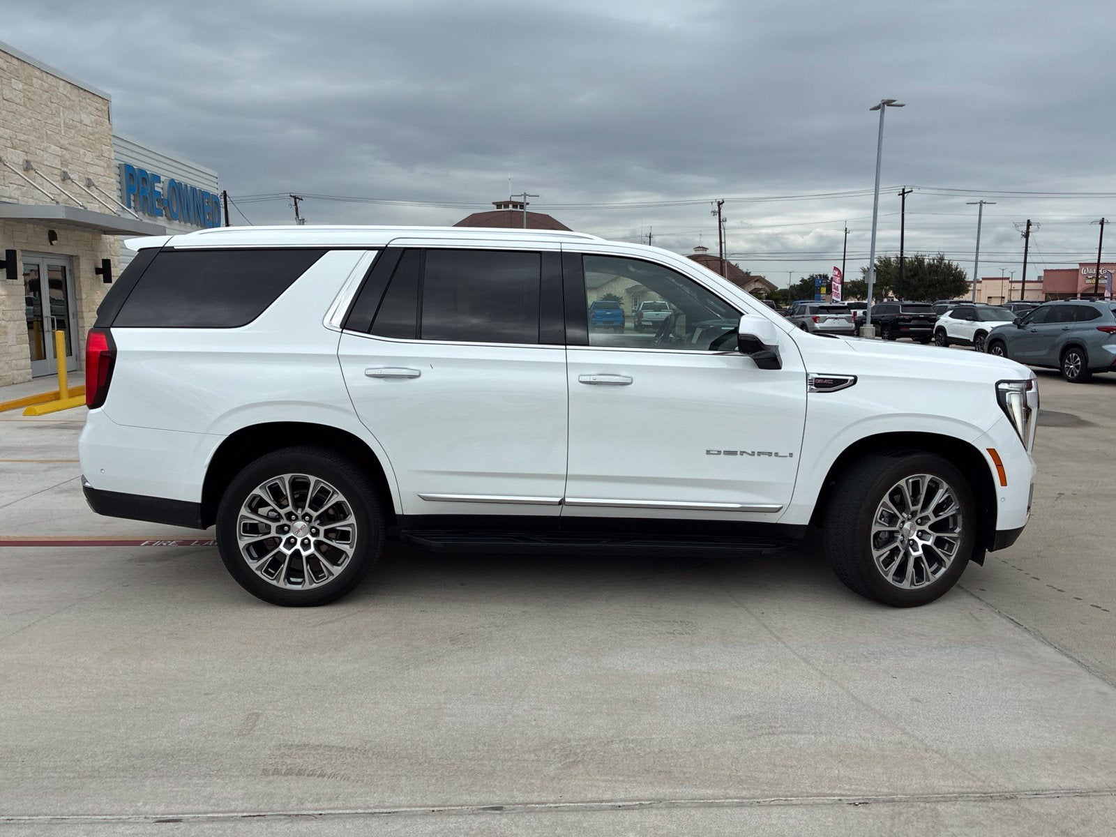 2025 GMC Yukon Denali