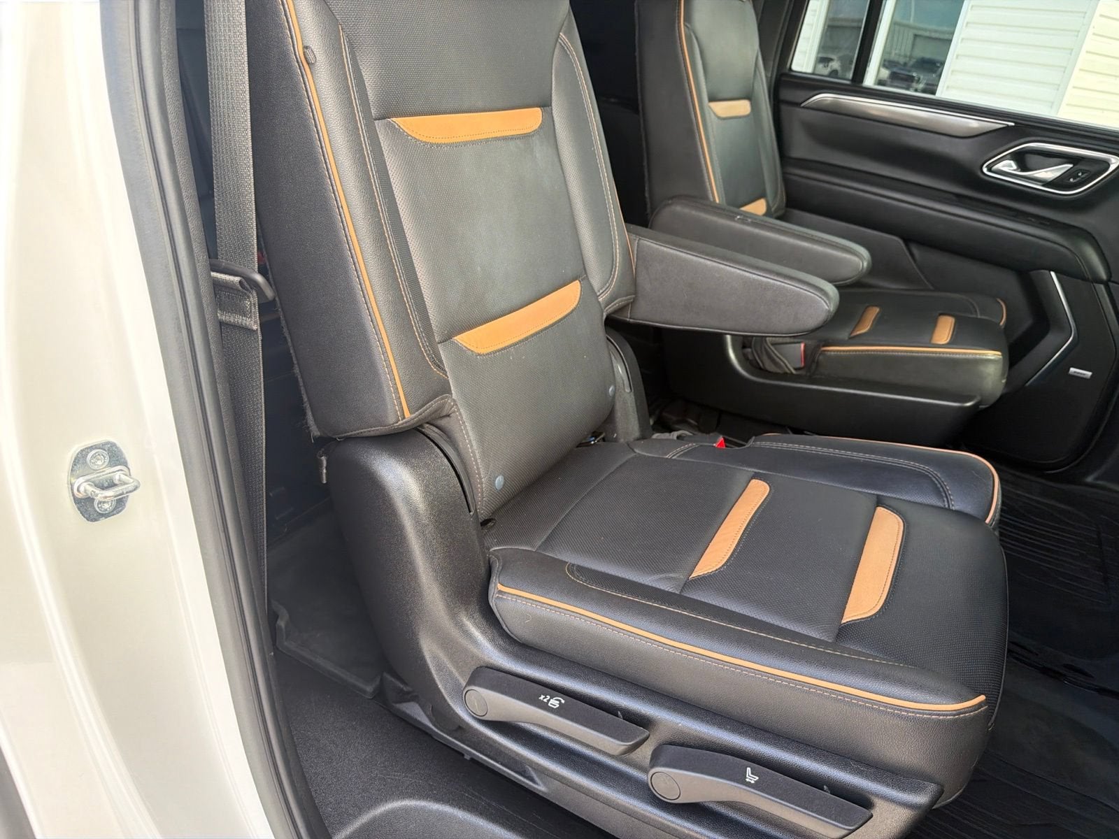 2024 GMC Yukon XL AT4
