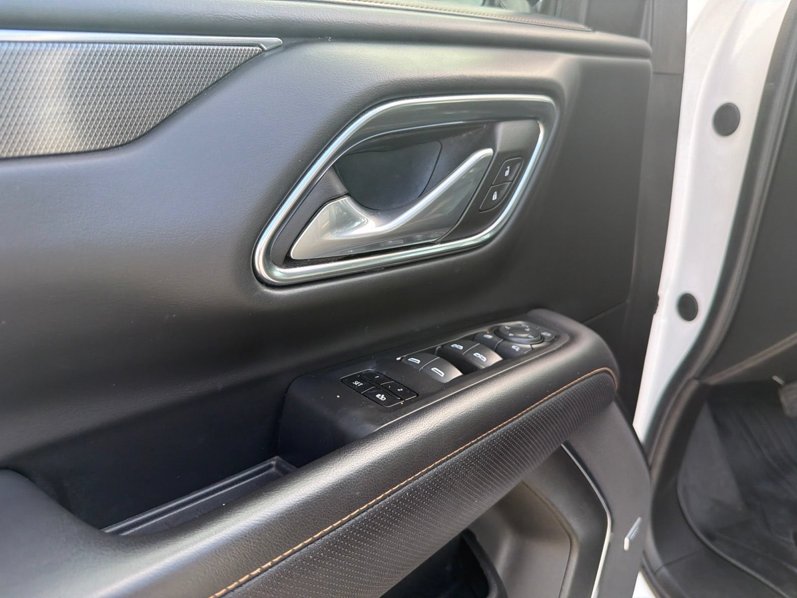 2024 GMC Yukon XL AT4