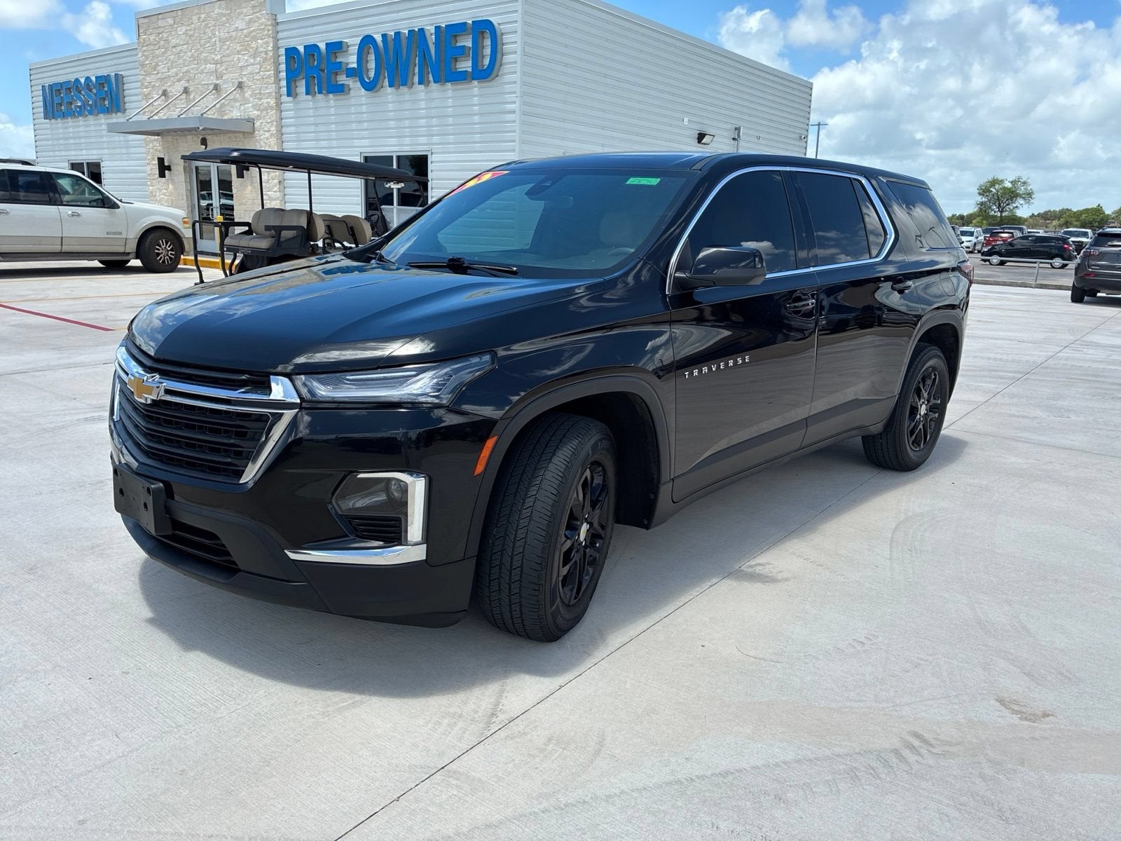 2023 Chevrolet Traverse LS
