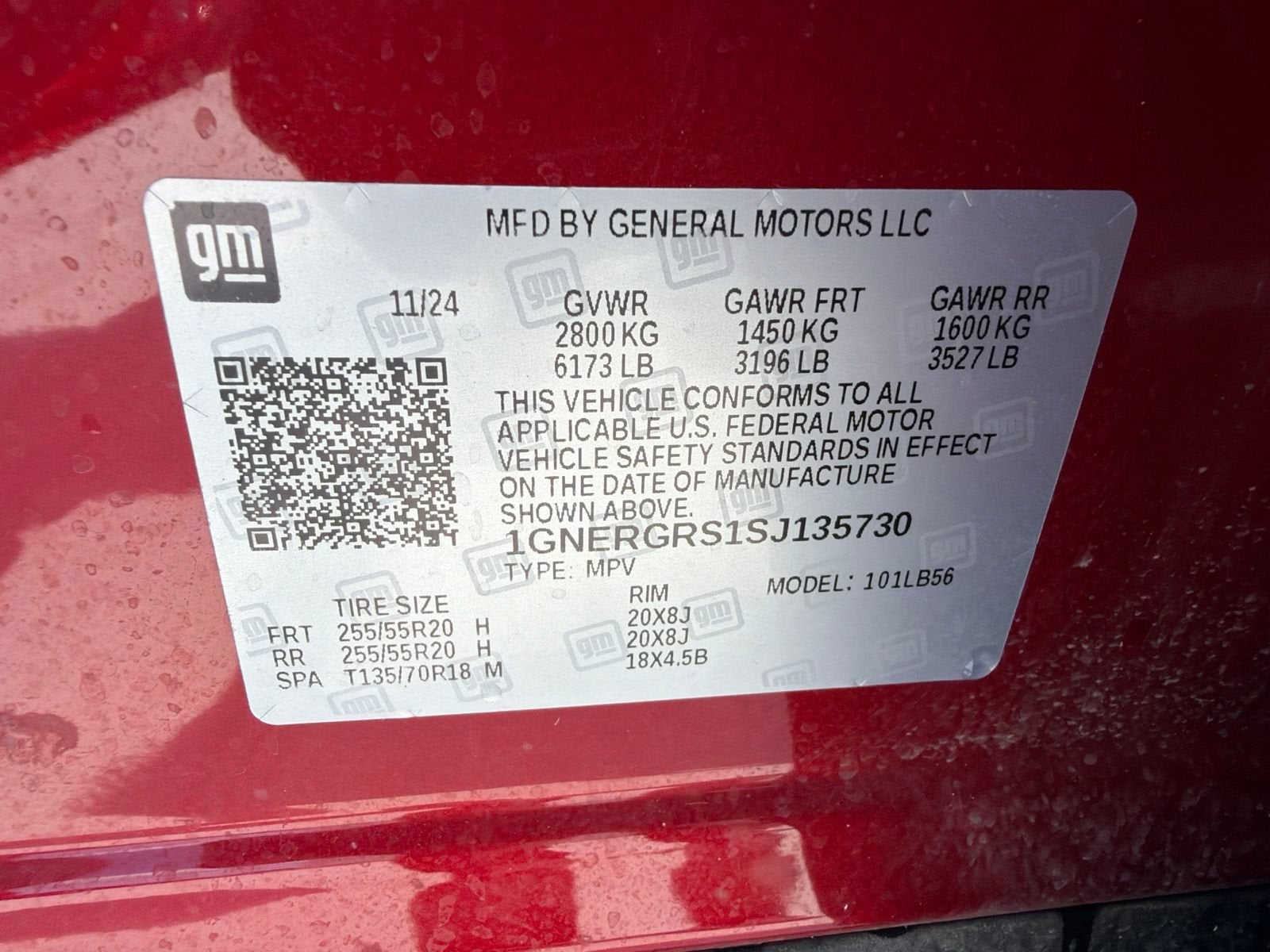 2025 Chevrolet Traverse LT