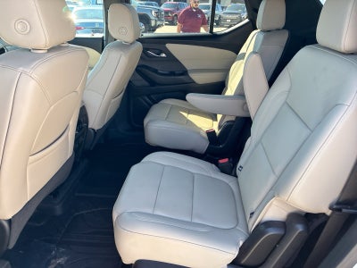 2022 Chevrolet Traverse LT Leather