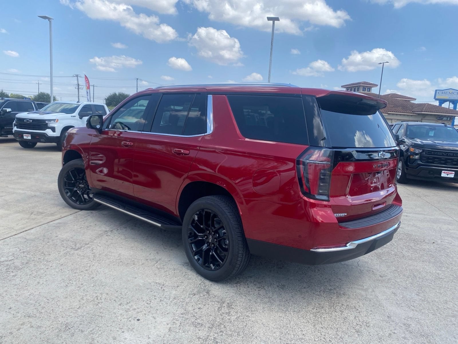 2026 Chevrolet Tahoe LS