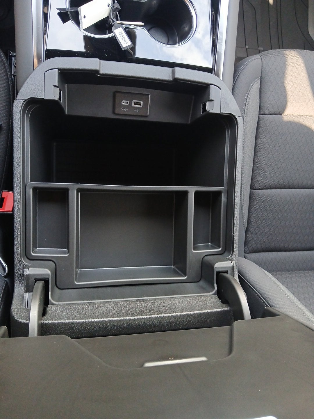 2027 Chevrolet Tahoe LS