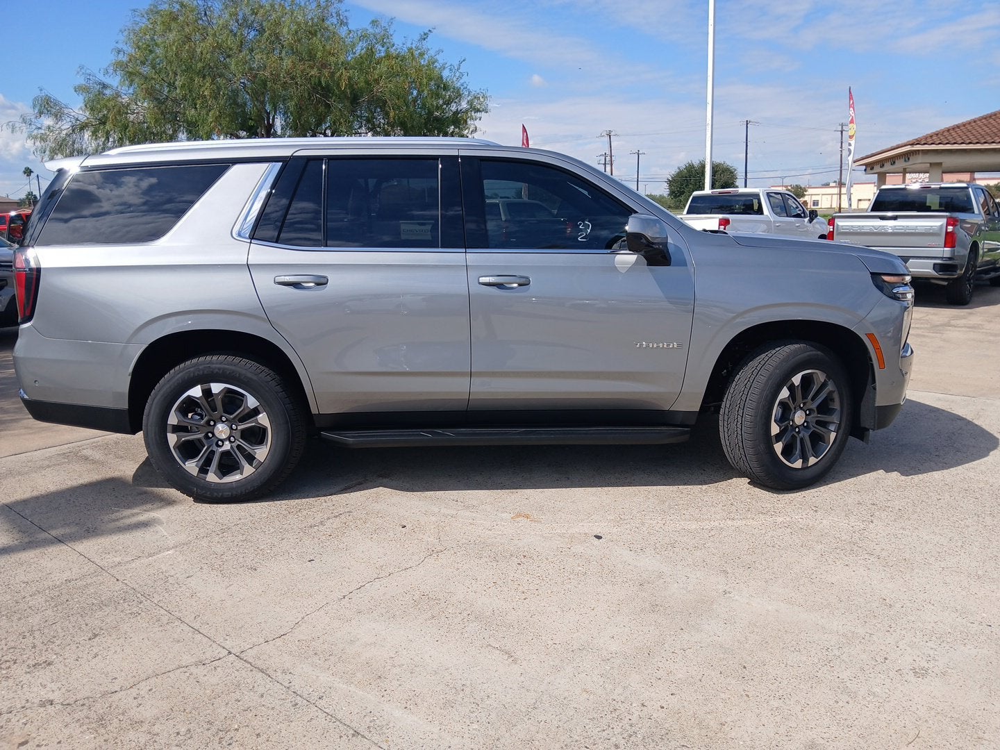 2027 Chevrolet Tahoe LS
