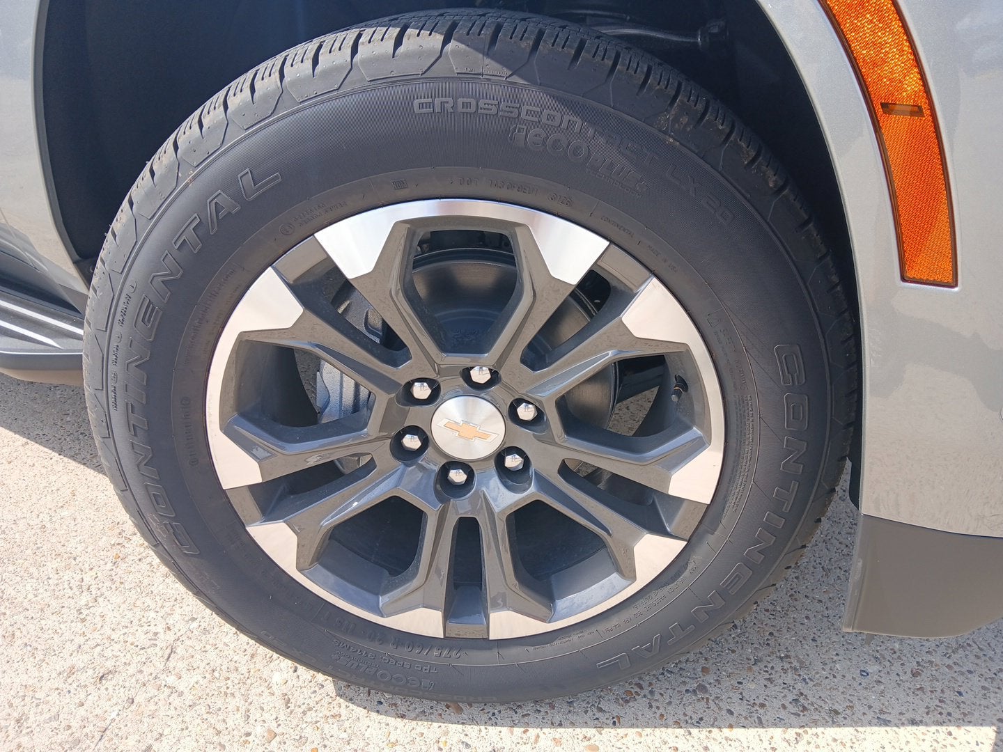 2027 Chevrolet Tahoe LS