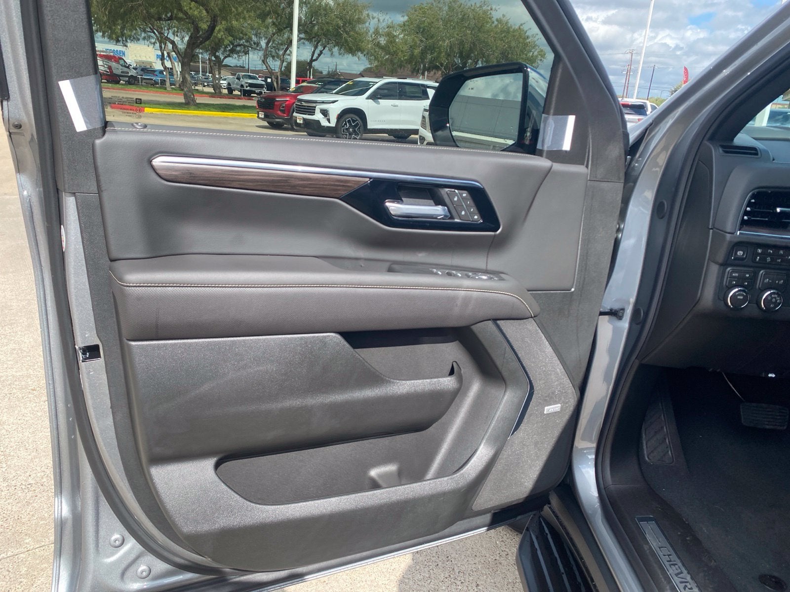 2027 Chevrolet Tahoe Premier
