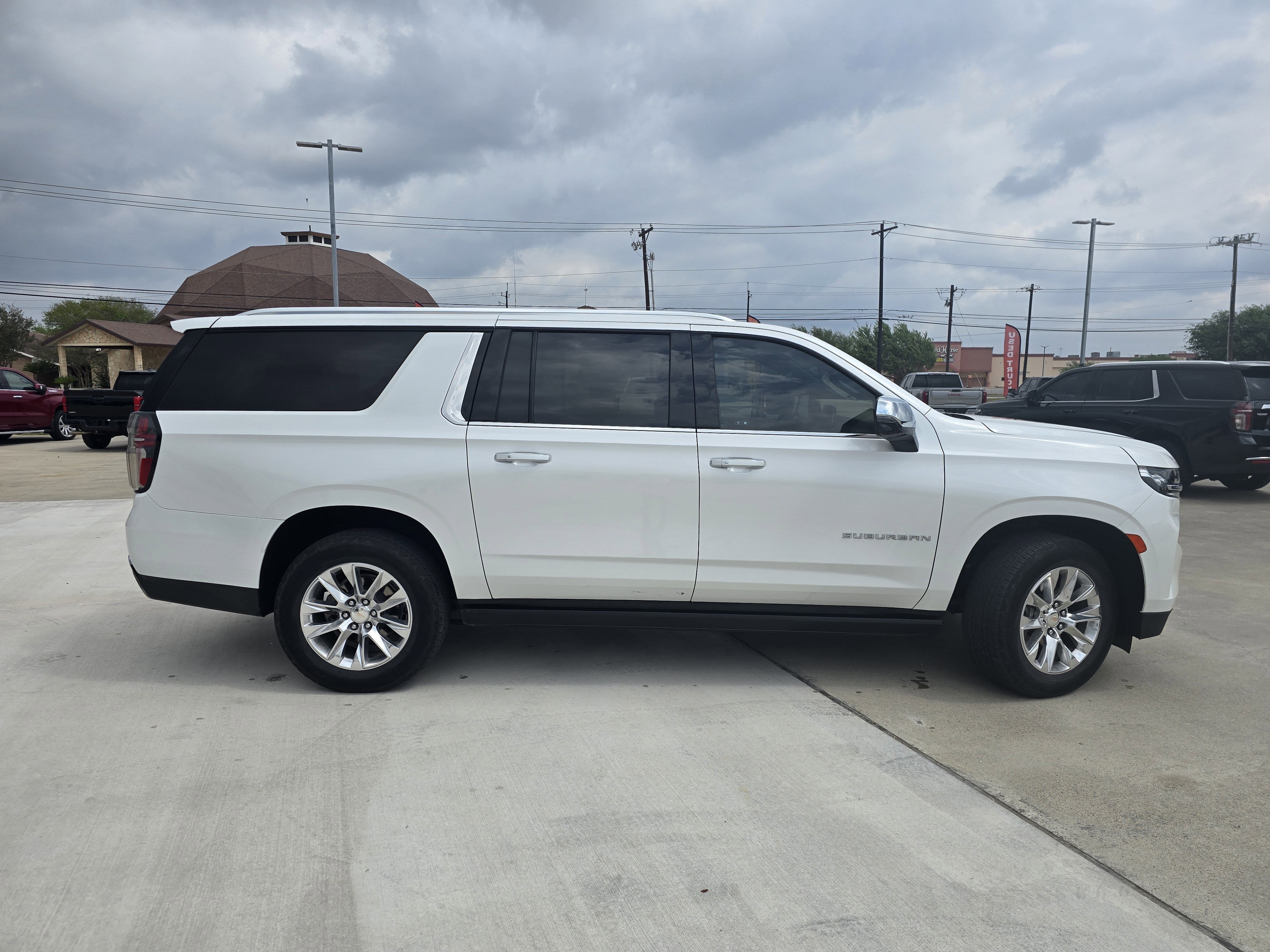 2024 Chevrolet Suburban Premier