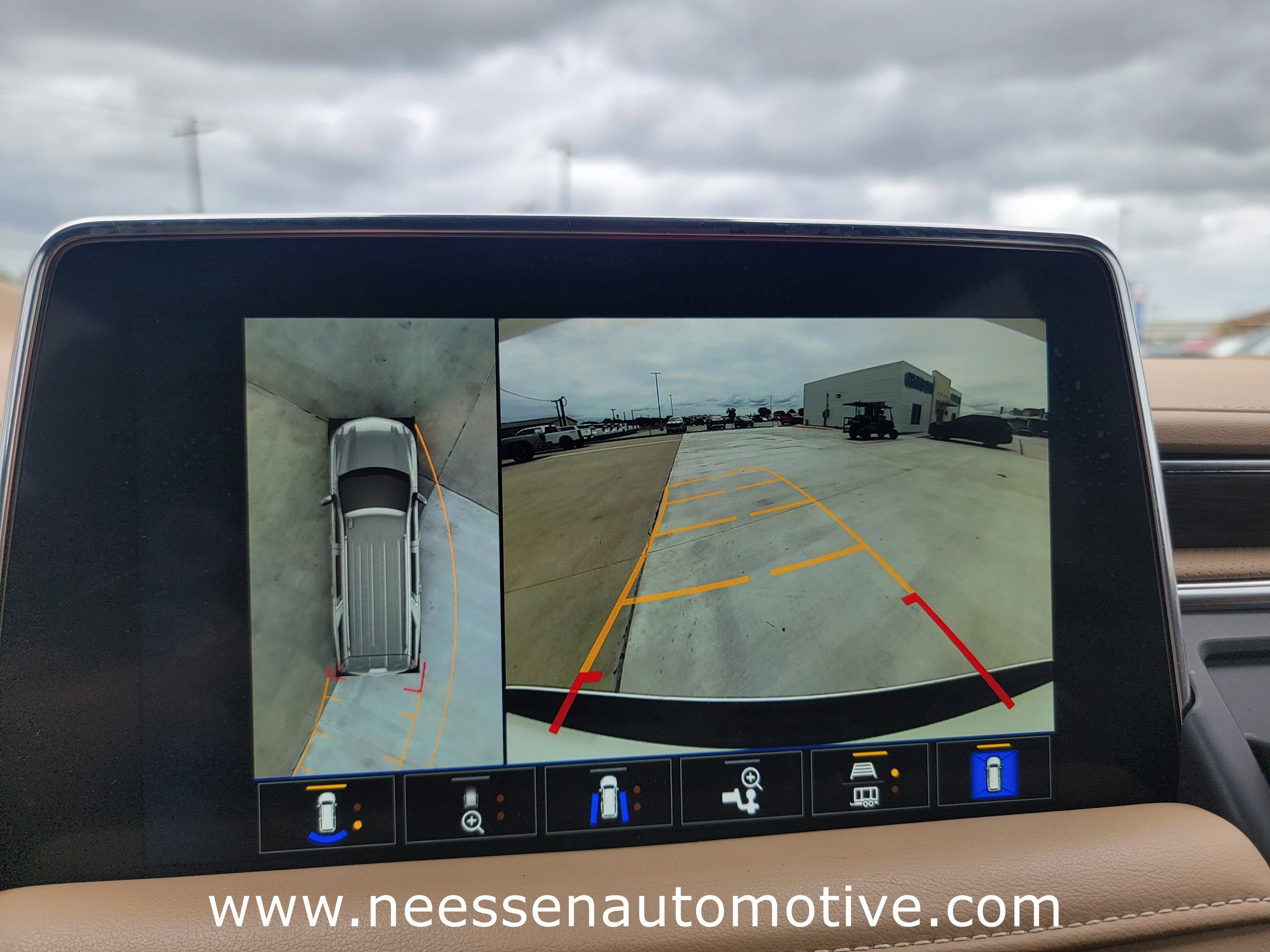 2024 Chevrolet Suburban Premier