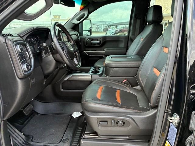 2022 GMC Sierra 2500 HD AT4